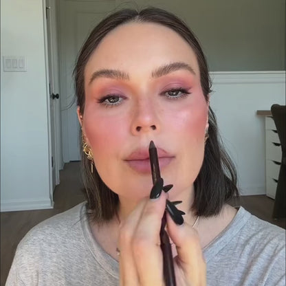 Black Honey Matching Lip Liner