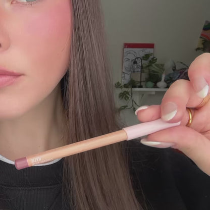 Perfect Matching Pinky Lip Liner